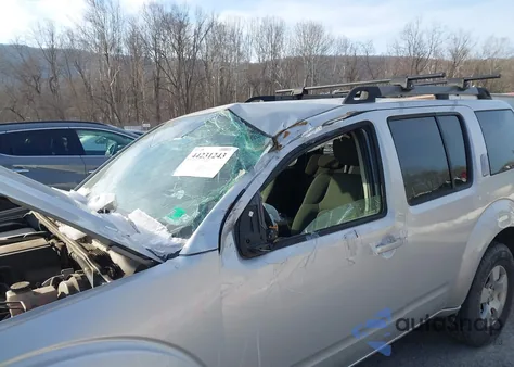 2010 Nissan Pathfinder S Fe+ z USA, uszkodzony, nr VIN 5N1AR1NN1AC625992